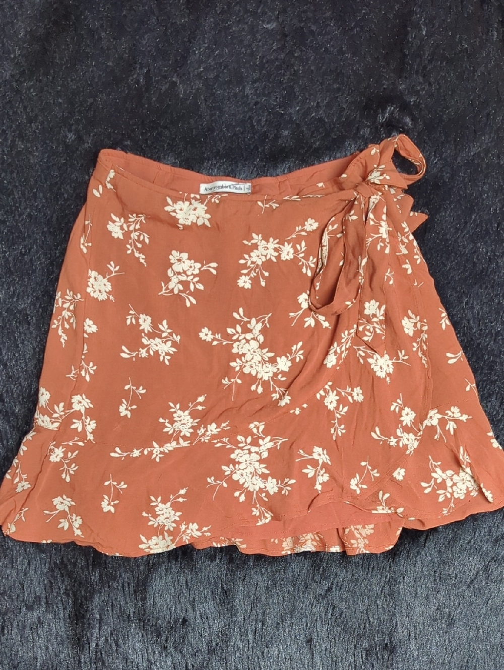 NEW Abercrombie & Fitch Rust Floral Wrap Mini Skirt Women's Size Small